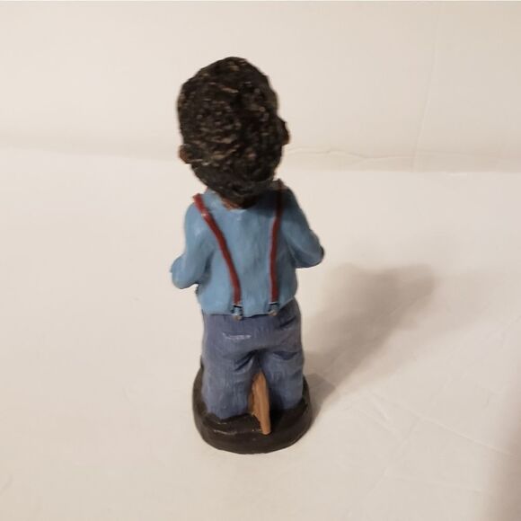 African American Figurine - Picture 4 of 7